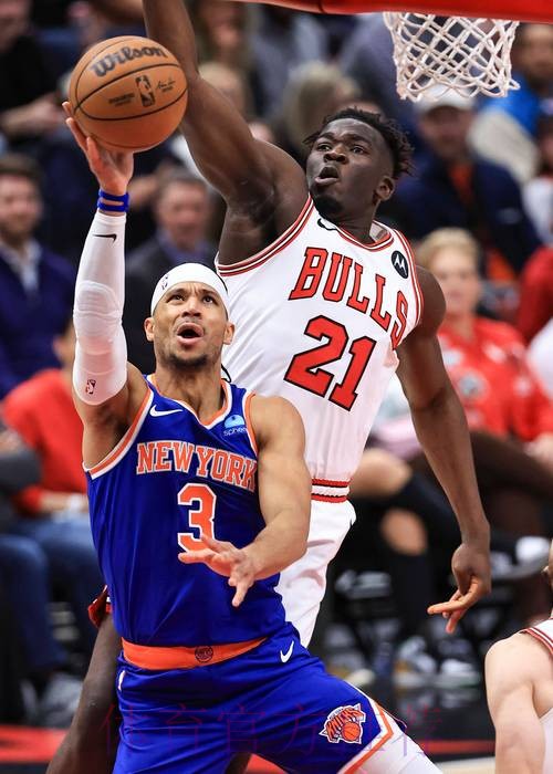 斯普利特:在我看来,尼克斯是东部最强的球队之一 斯普利特:在我看来,尼克斯是东部最强的球队之一